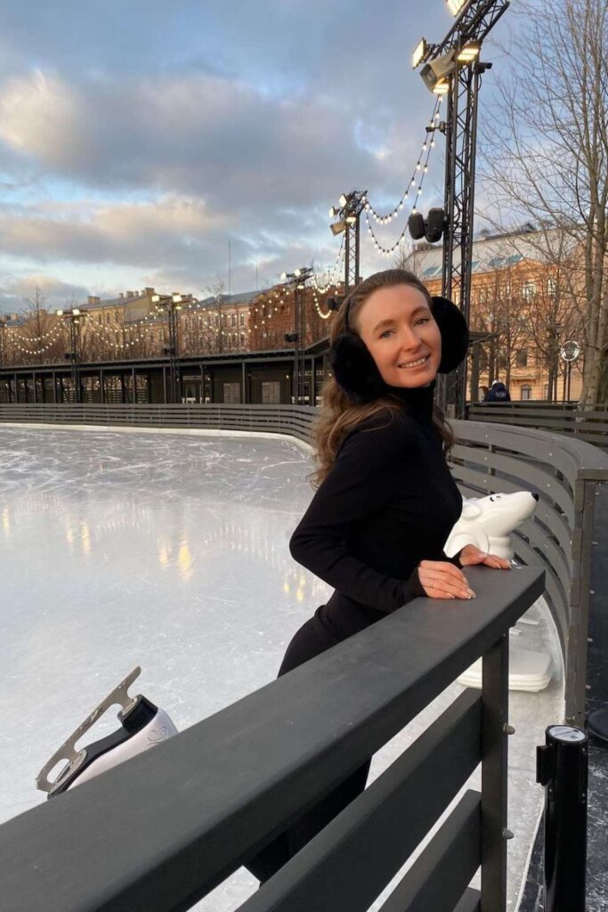 ice skating outfit ideas 15
