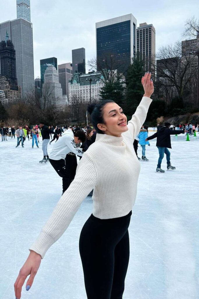 ice skating outfit ideas 18