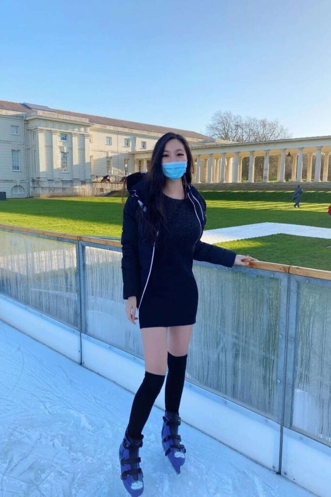 ice skating outfit ideas 28