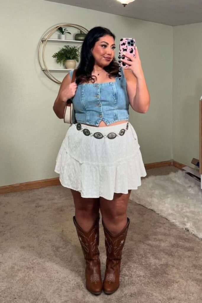 How to Style Cowboy Boots for Plus-Size Women 2
