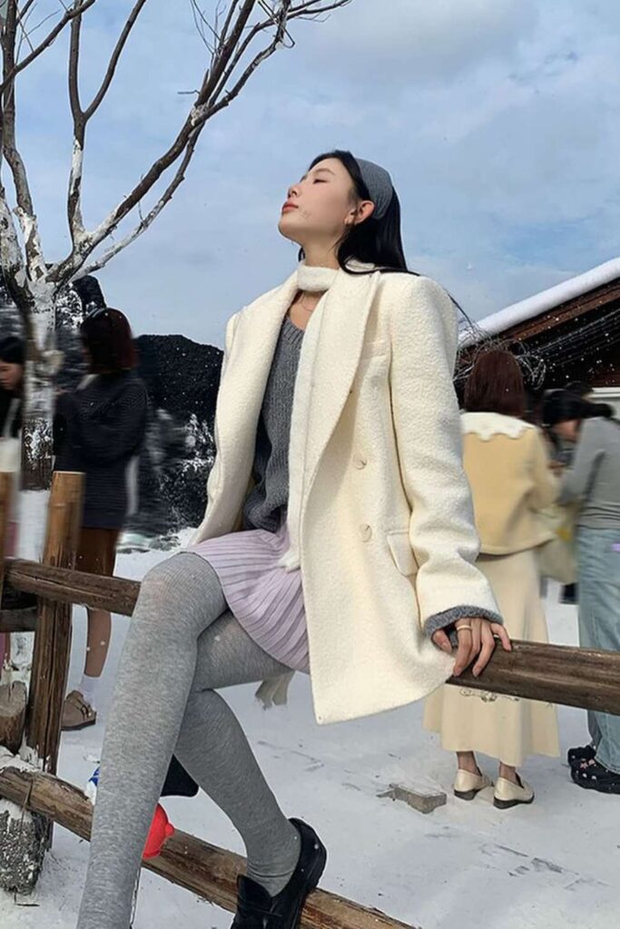korean winter outfits women 22