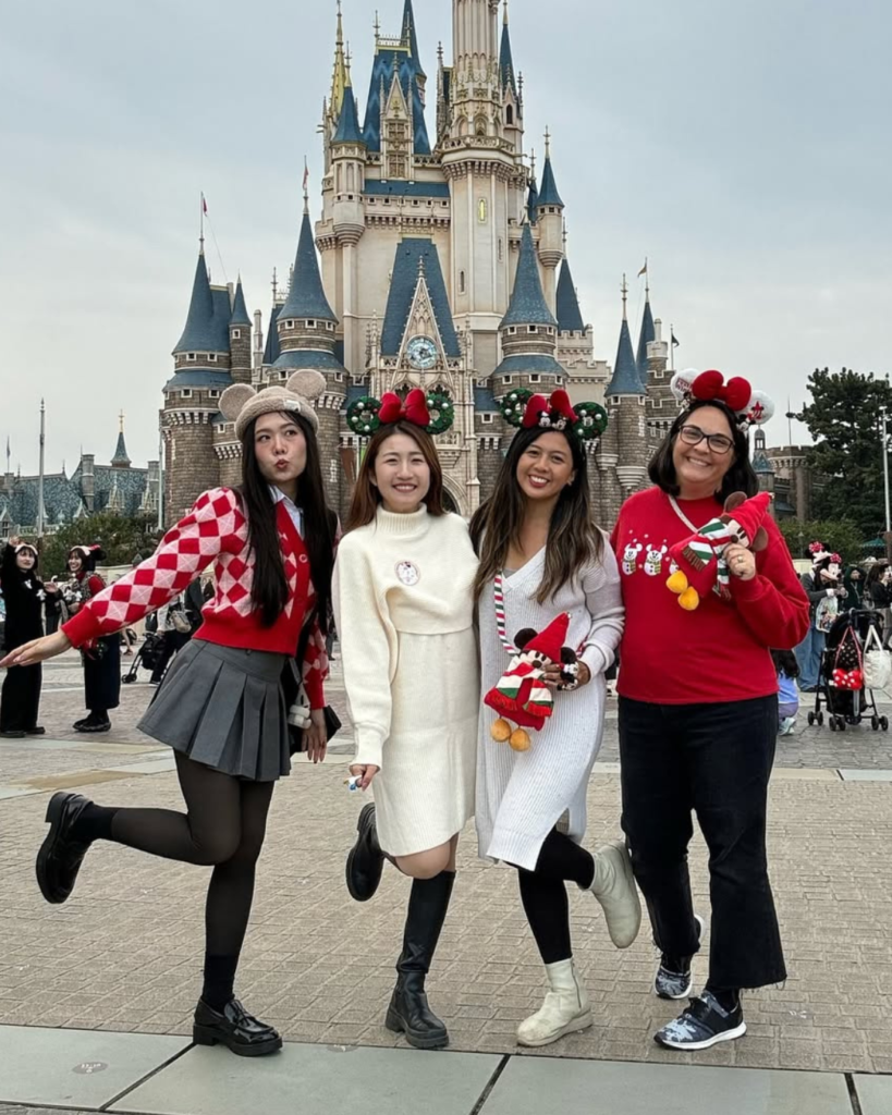 Disneyland bff outfits- 15