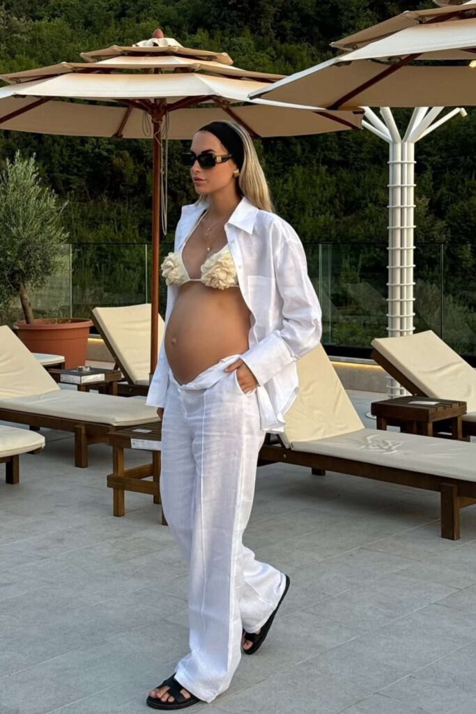 pregnancy-outfits-for-summer-2